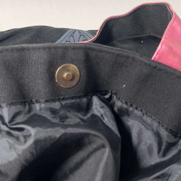 Disney Theme Park Merchandise Rhinestone Studded Pirate Caribbean Skull Tote - Picture 5 of 16